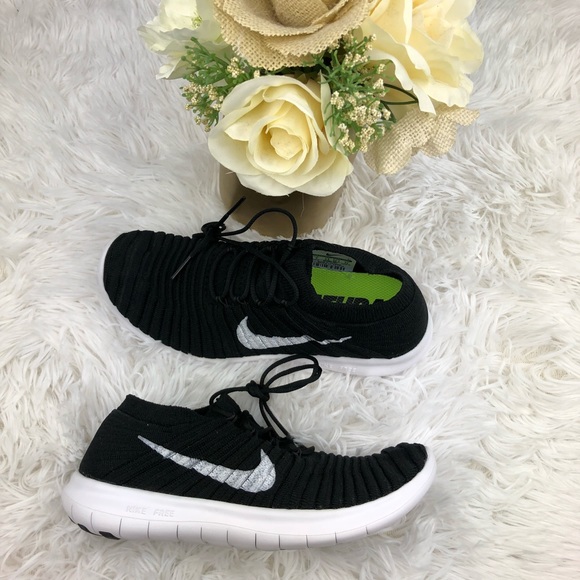 Nike Shoes - ⬇️PRICE DROP⬇️ Nike Free RN Motion Flyknit